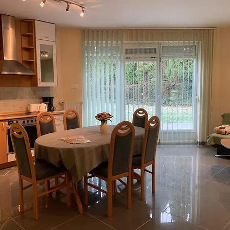 Daire Marianna Apartmanhaz Zalakaros