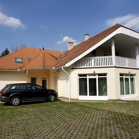 Marianna Apartmanhaz * Zalakaros